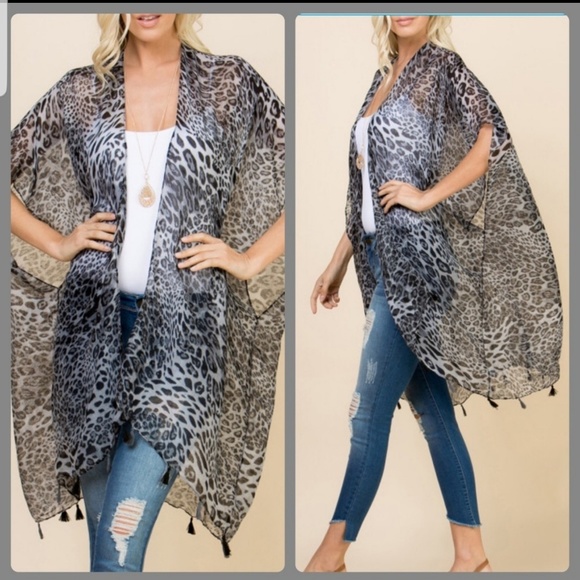 ❤Last 2❤Animal Print Kimono/Shrug - Picture 2 of 8